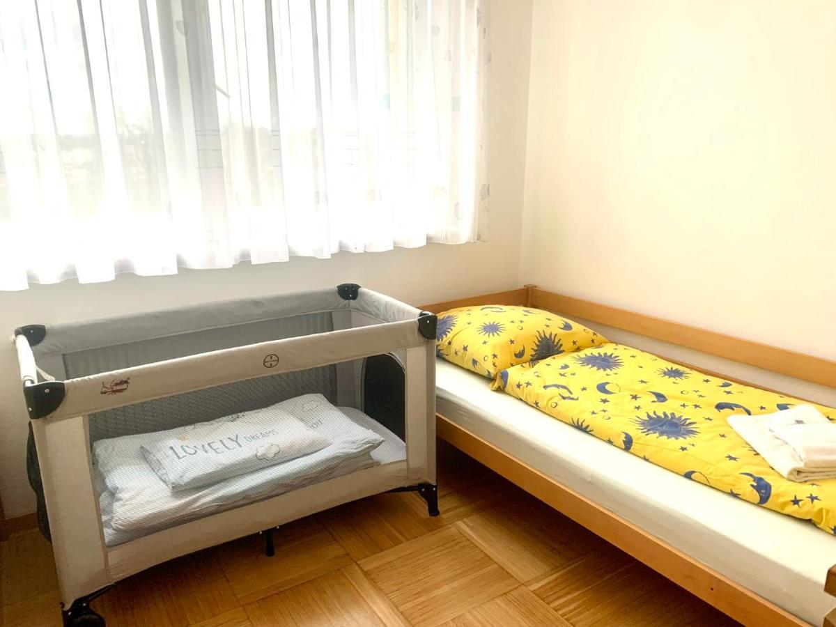 Geraeumige Ferienwohnung Im Zentrum Sankt Poelten Exterior foto